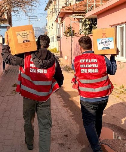 Kardeş Eli projesi kapsamında 2 bin gıda kolisi dağıtıldı