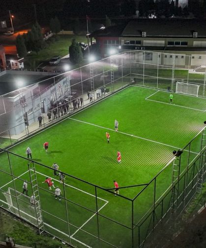 Çeştepe halı sahada örnek mücadele