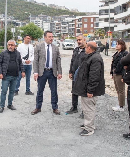 Değirmendere'de yol çalışmaları yerinde incelendi