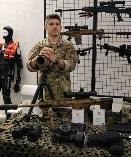 Kariyer Fuarı'nda en yoğun ilgiyi güvenlik ve sağlık stantları gördü