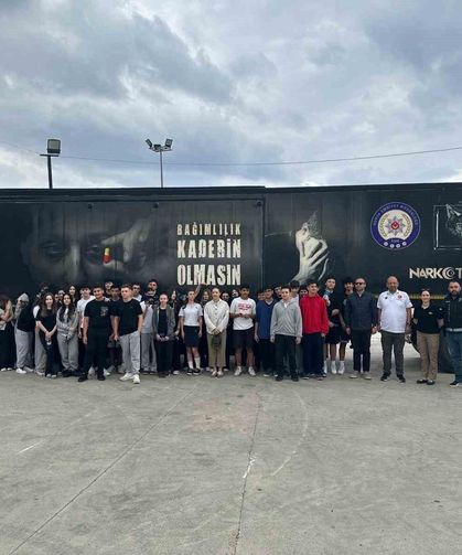 Kuşadası'nda gençlerden Narkotır'a yoğun ilgi