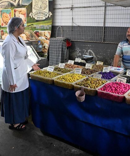 Kuşadası'nda gıda denetimleri sıklaştırıldı
