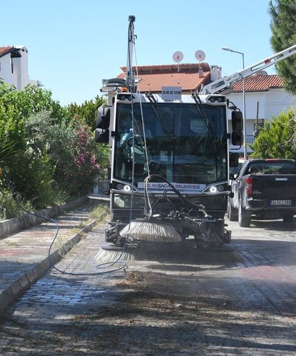 Kuşadası'nda temizlikte yeni dönem