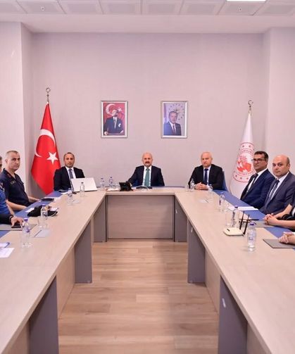 Aydın Valisi Varol, Çine'deki toplantıda projeleri değerlendirdi