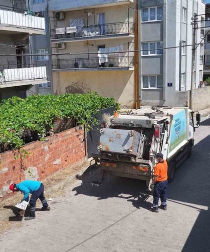 Ovaeymir Mahallesi'nde temizlik çalışması yapıldı