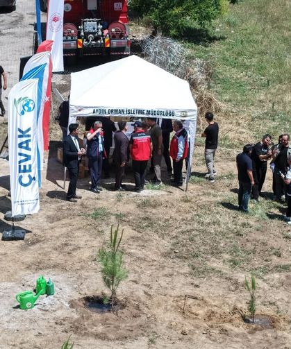 Aydın'da 100 fidan toprakla buluştu