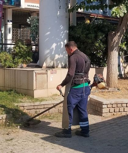 Efeler Belediyesinden kesintisiz çevre mesaisi