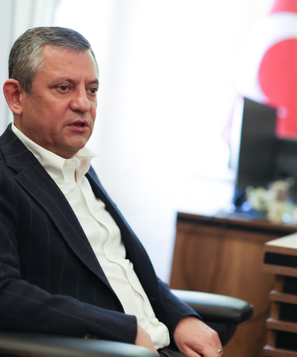 Özgür Özel, fon skandalına ilişkin oluşturulan kriz masasını toplayacak