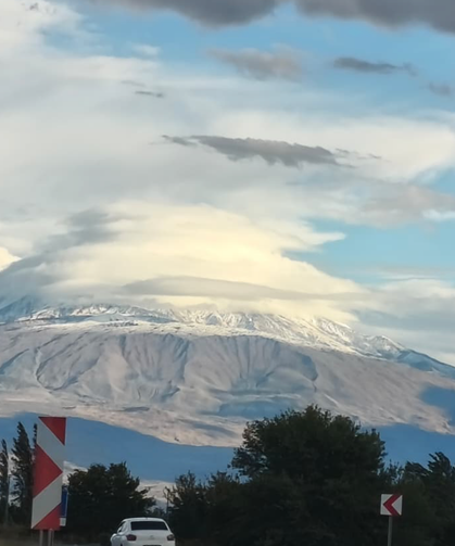 Ağrı Dağı beyaza büründü!
