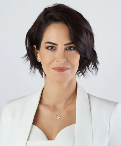 Dilara Gönder Kimdir, Nereli, Kaç Yaşında, Ne İş Yapıyor, Yaşı, Memleketi, Eşi, Çocuğu İle Alakalı Her Şey...
