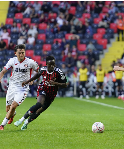 Çorum FK, Gaziantep FK'yi deplasmanda 3-0 mağlup etti