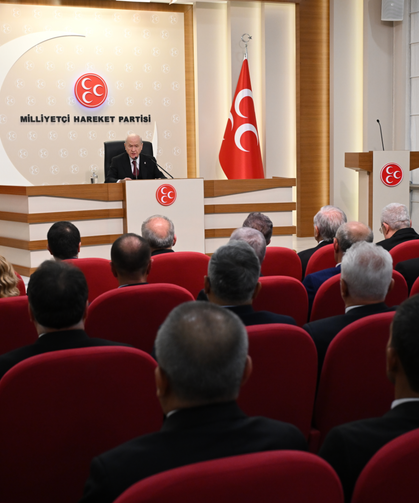 Bahçeli, partisinin il başkanlarıyla bir araya geldi