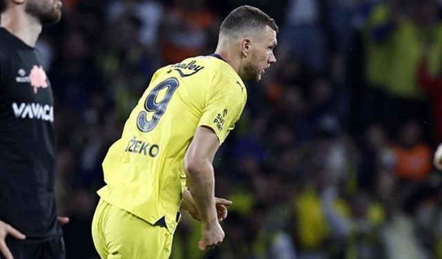 Edin Dzeko, Karagümrük'e attığı golle Fenerbahçe tarihine geçti