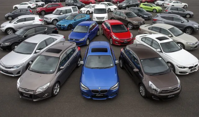 Uzun Yola Çıkacaklar İçin Müthiş Haber: Cep Yakmayan En Az Tüketimli Otomobiller Sahnede!