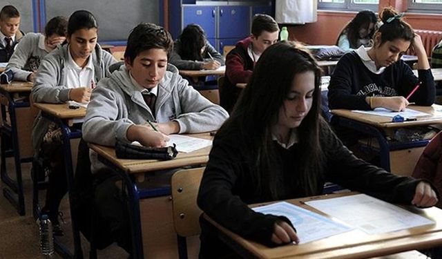 9 Haziran Pazartesi eğitime ara verilip verilmeyeceği merak konusu! Pazartesi okullar tatil mi?