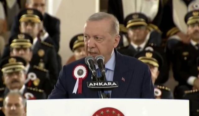 Erdoğan: "Herkesi yargı camiasına karşı özenli bir dil kullanmaya davet ediyorum"