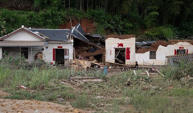 Çin'de şiddetli yağışlar: 30 kişi yaşamını yitirdi