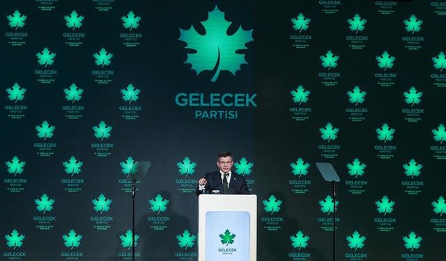 Gelecek Partisi’nde 6 vekil istifa etti: 10 sandalyeden geriye 4 kaldı