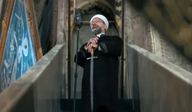 Diyanet'in Cuma hutbesi: ‘Kısa giyinmek haramdır, sessiz kalan herkes vebal altında’