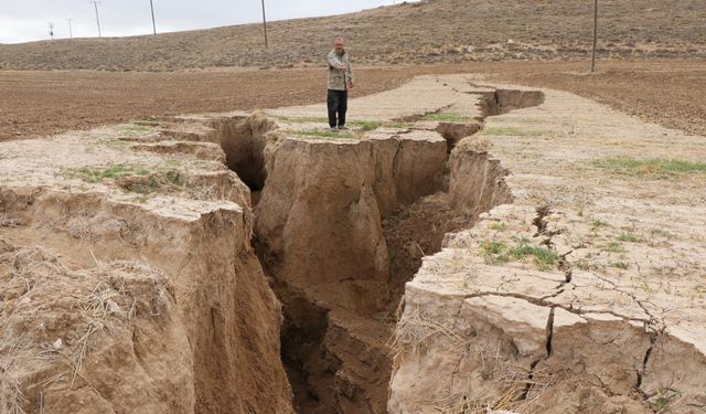 Yer altı su kaynaklarının derinliği 400 metreye çıktı, uzmanlar kuraklığa dikkat çekiyor