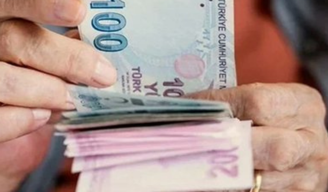 AYM'den emsal emekli ikramiyesi kararı
