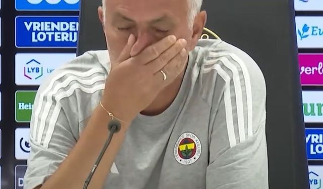 Mourinho gözyaşlarını tutamadı: Costa geçmişimin bir parçasıydı