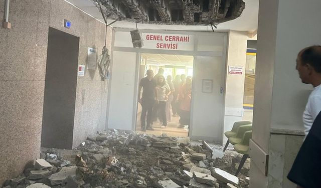 Denizli Devlet Hastanesi'nin tavanı çöktü