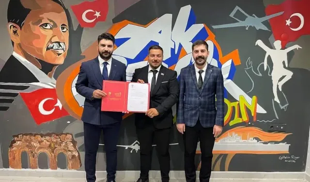 AK Parti Aydın'da Gençlik Kollarına Yeni Atamalar