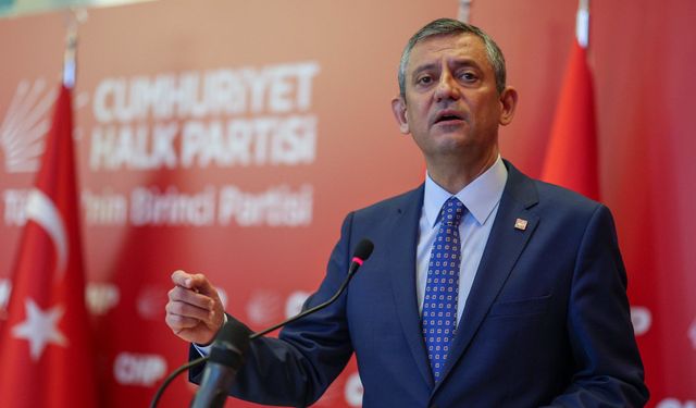 Özgür Özel'den "konser" operasyonuna sert tepki
