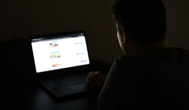 Burs dolandırıcıları e-Devlet’i bile taklit ediyor