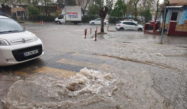 SON DAKİKA: Aydın’a Kuvvetli Sağanak ve Gök Gürültülü Yağış Uyarısı!