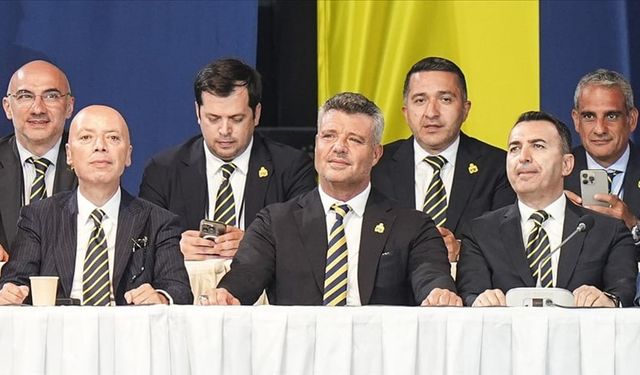Fenerbahçe’de takımın borcu açıklandı!