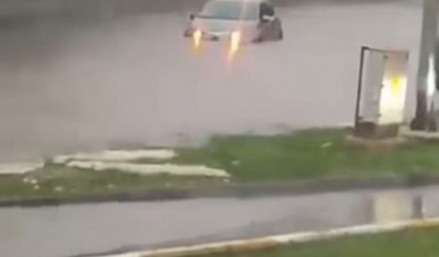 Aydın'da Yağmur Değil Felaket Yağdı: Şehir Göle Döndü, O Skandal İddia Ortalığı Karıştırdı!