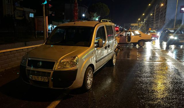 İncirliova'da Işıkta Bekleyen Araca Çarpan Alkollü Sürücü Yakalandı