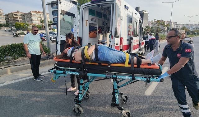 Kuşadası’nda Motosiklet Kazası: Bir Kadın Ağır Yaralandı