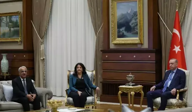 MİT Başkanı'nın Sessizliği Bozuldu: Barış Sürecinin Kilit Şifreleri Açığa Çıktı! İmralı Heyeti'nden Tarihi Mutabakat İlanı