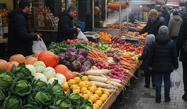 Aydın'da Soğuk Hava, Sıcak Etiket! Üretici ve Tüketici Cephesinden Pazarın Fotoğrafı