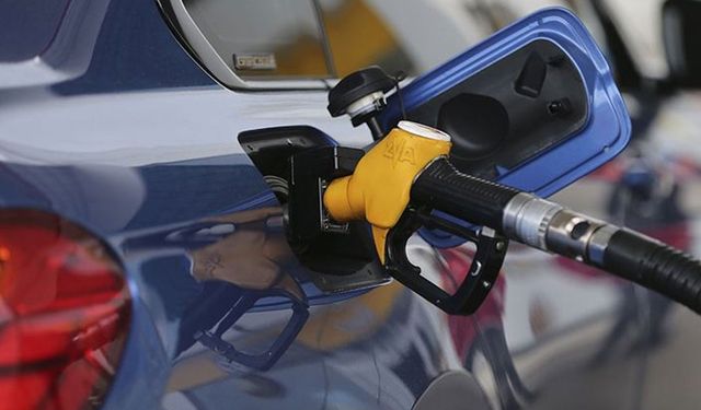 Akaryakıta dev zam! Motorin 60'ı geçti...