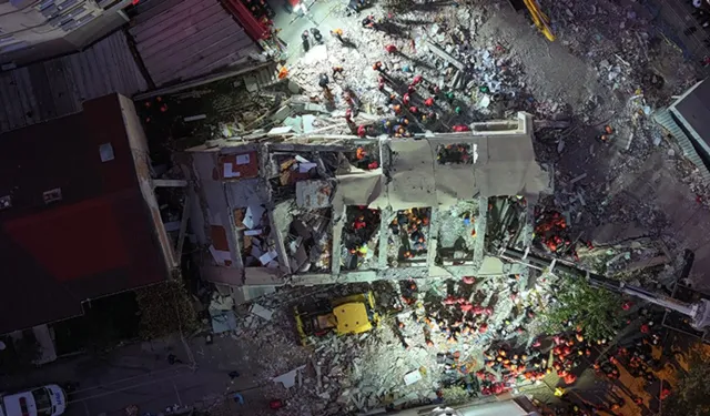 Ulaştırma Bakanından Gebze’de çöken binayla ilgili iddialara yanıt