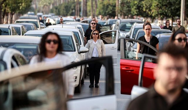 Atatürk için saat 9’u 5 geçe hayat durdu