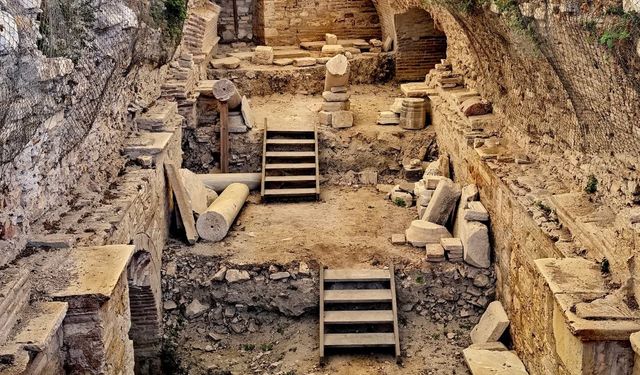 Kuşadası Kadıkalesi, ziyaretçilerini bekliyor