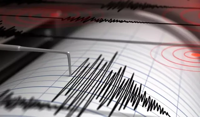 Balıkesi̇r Sındırgı'da 4.3 Büyüklüğünde Deprem