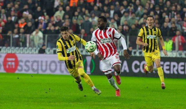Samsunspor: 1 - AEK: 2