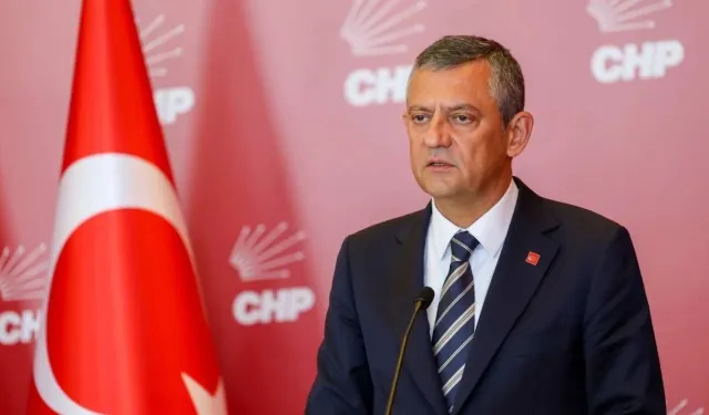 "97 bin lira girmeyen ev yoksul, 30 bin liranın altında maaş alan kişi açtır"