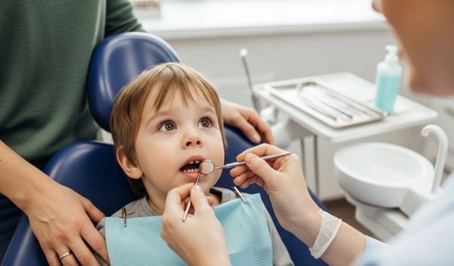 Çocuklarda İlk Diş Hekimi Muayenesi Ne Zaman Yapılmalıdır?
