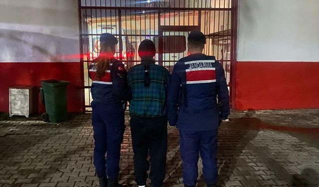 Efeler’de jandarma operasyonu: 15 yıl cezası bulunan firari yakalandı