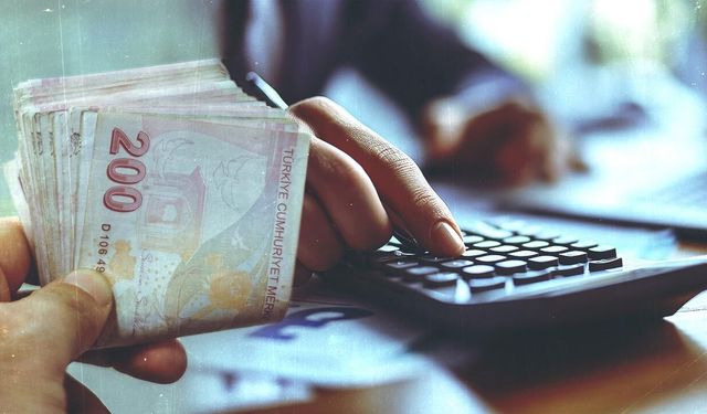 Memur ve emeklinin zam farkı belli oldu!