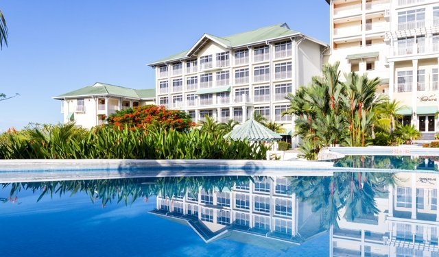 En İyi Kuşadası Otelleri Denize Sıfır ve Merkez Seçenekler