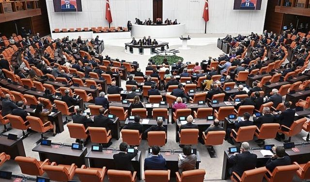 Köprü ve otoyolların satışıyla ilgili araştırma önergesine ret