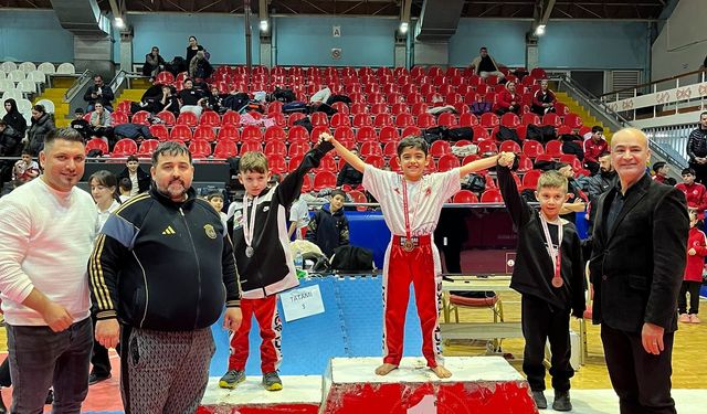 Sökeli sporcular Manisa'dan da başarıyla döndü